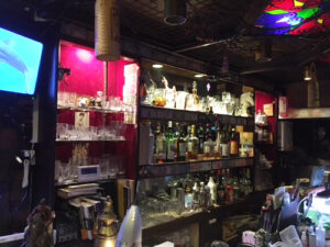 BAR GIGIRI～ジジリ