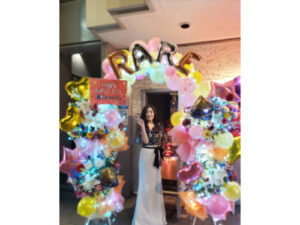 ラウンジ・レア